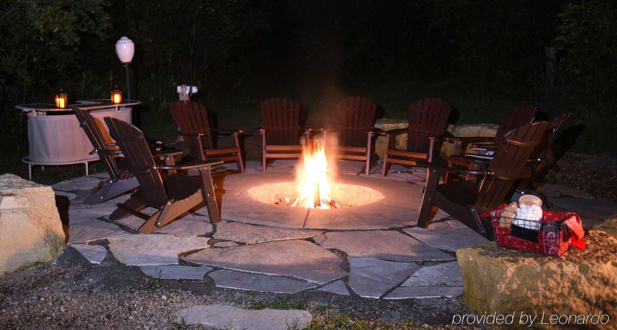 Oak Ridge Chaska Exterior foto
